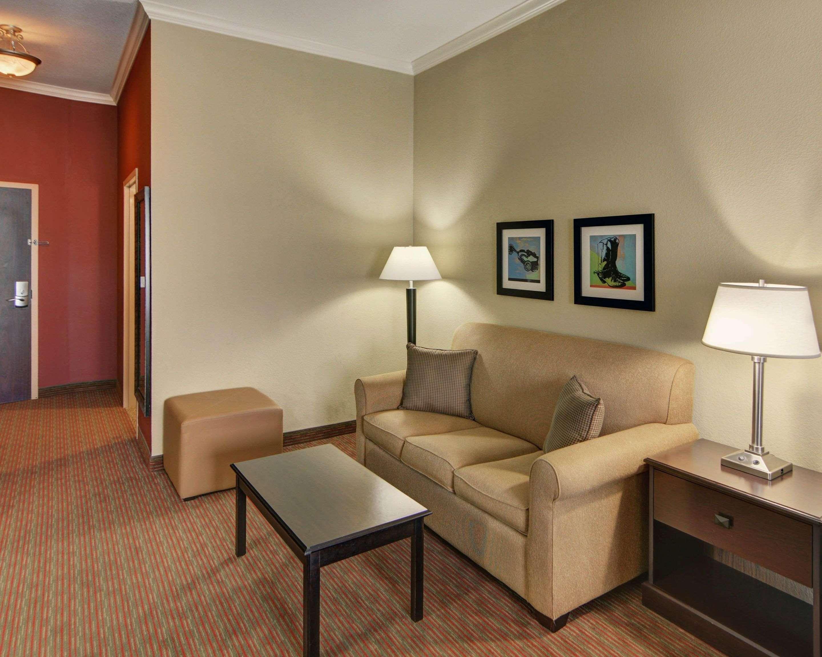 Comfort Suites Fort Worth South Экстерьер фото