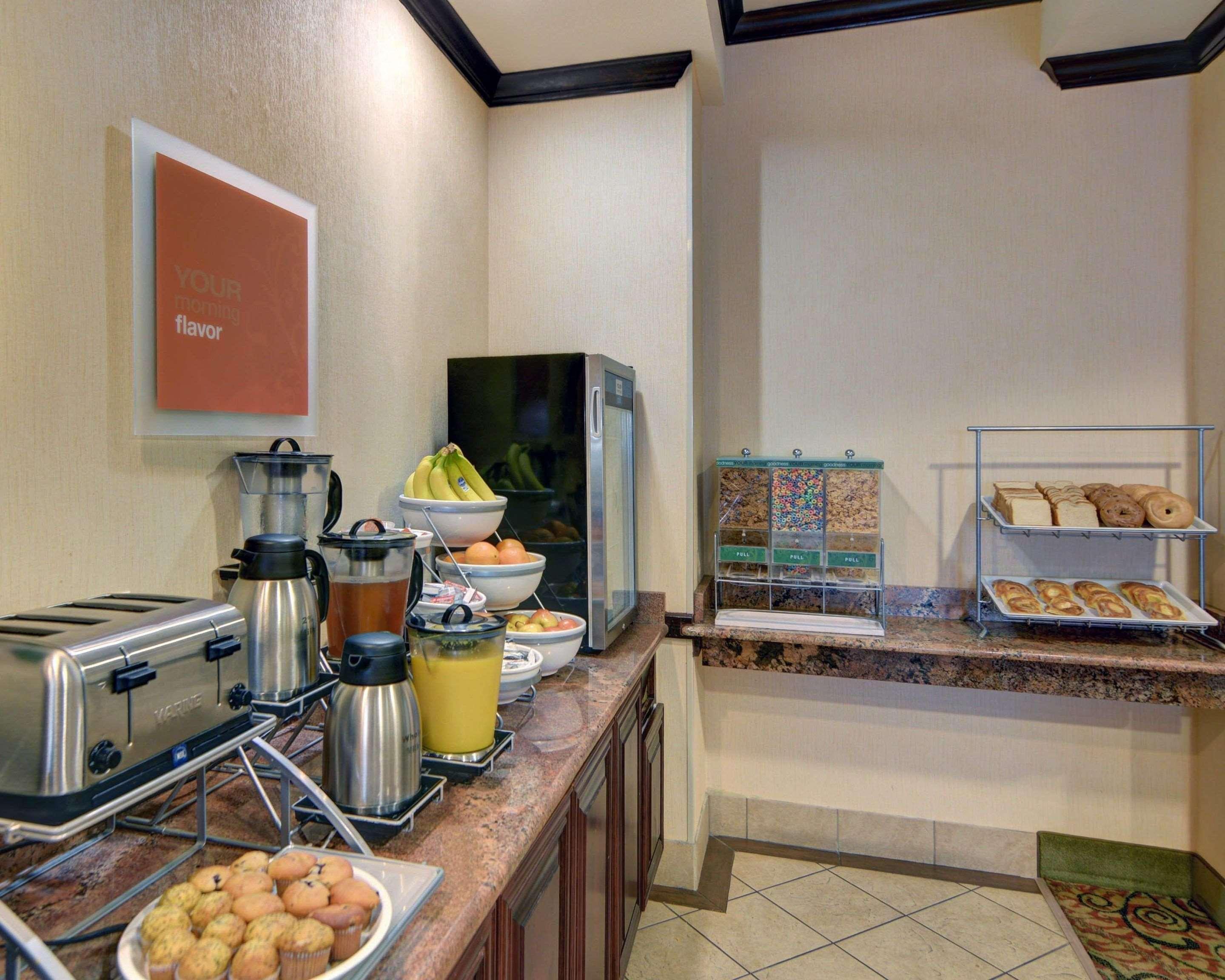 Comfort Suites Fort Worth South Экстерьер фото