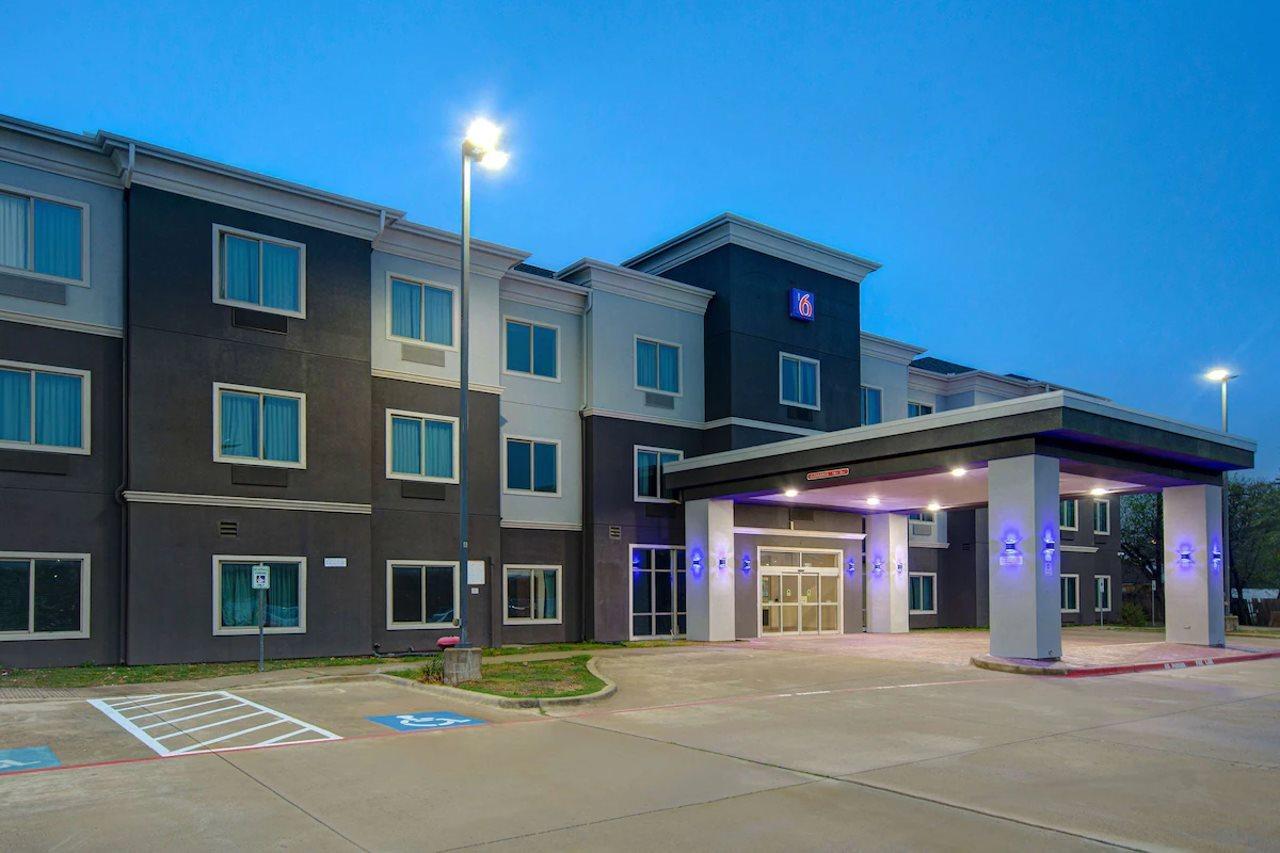 Comfort Suites Fort Worth South Экстерьер фото